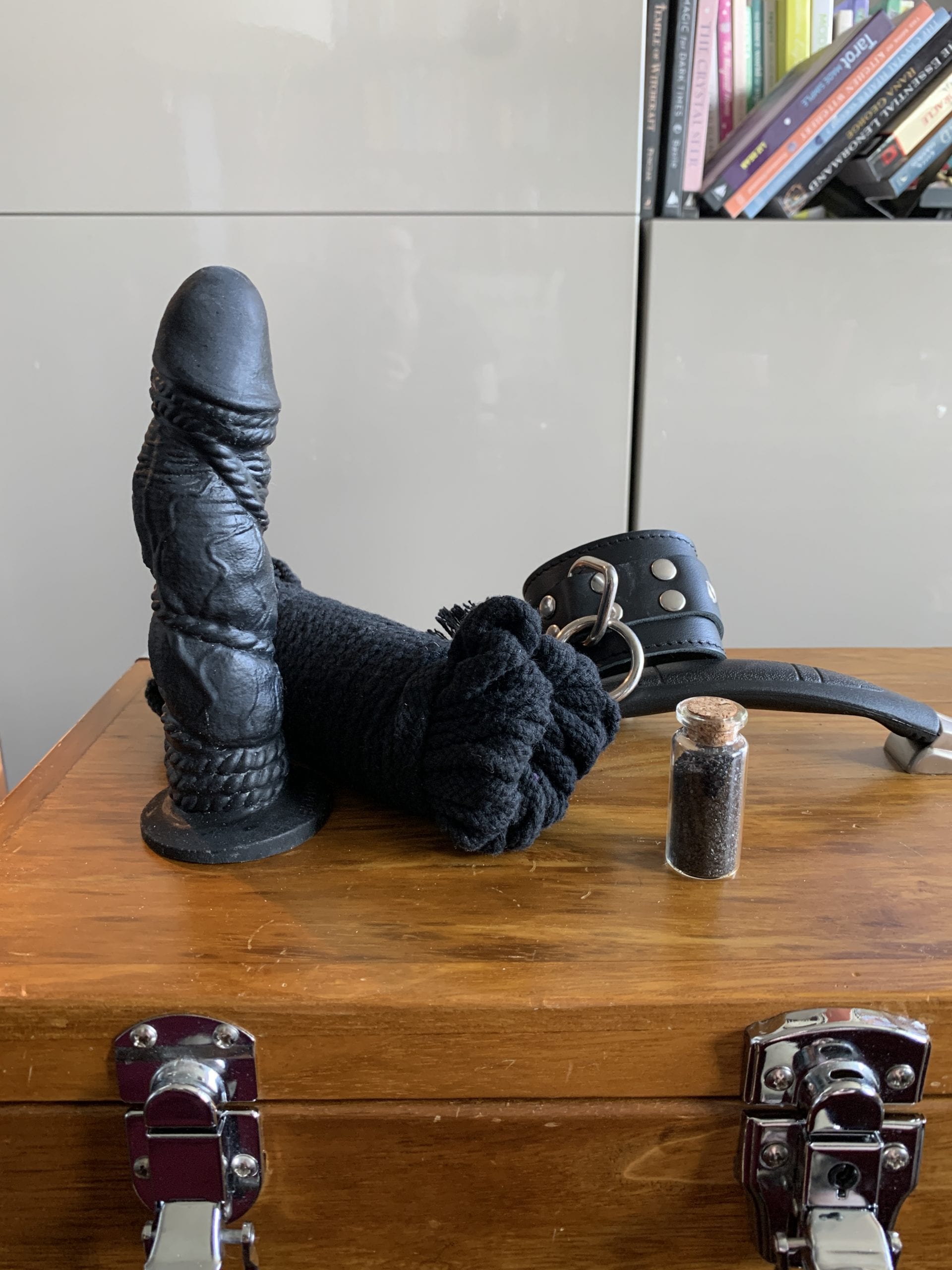 REVIEW: Bound by Tantus