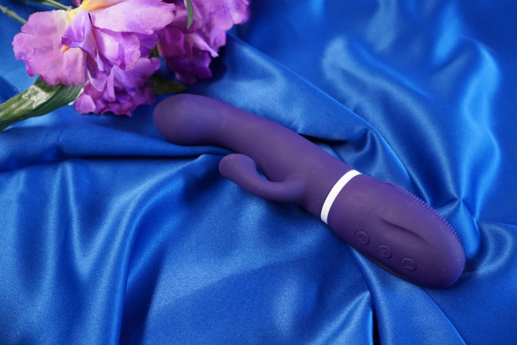 Dual 7 Powerful Variations Powerful Sucker G-Spot Clitoral Vibrator is not great. This purple "sucker" doesn't suck for shit
